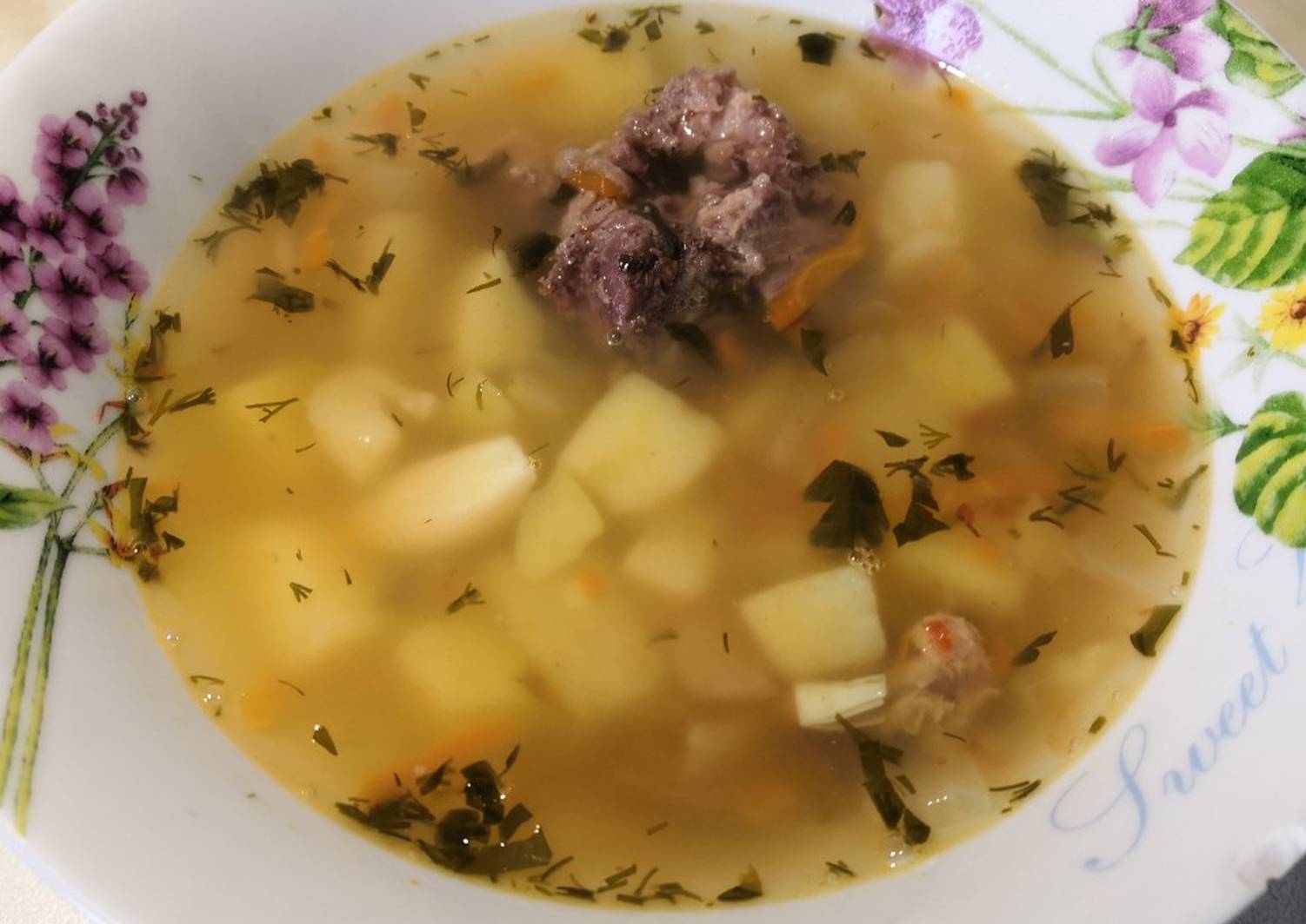 Суп-жаркое из картофеля и тушенки