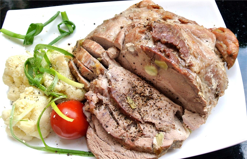 Пошаговый рецепт буженины из свинины и говядины в домашних условиях