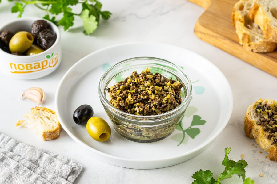 Рецепт маринованной феты с травами и оливками | меню недели