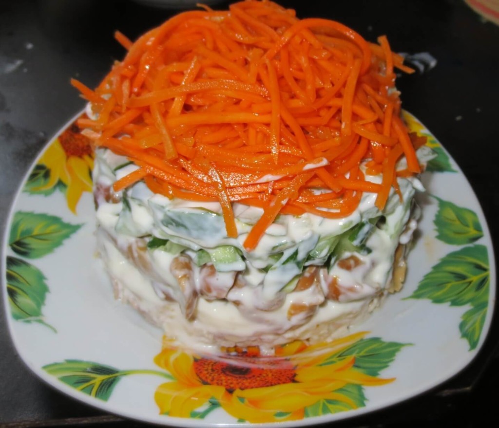 Салат с корейской морковкой - вкусные рецепты с фото