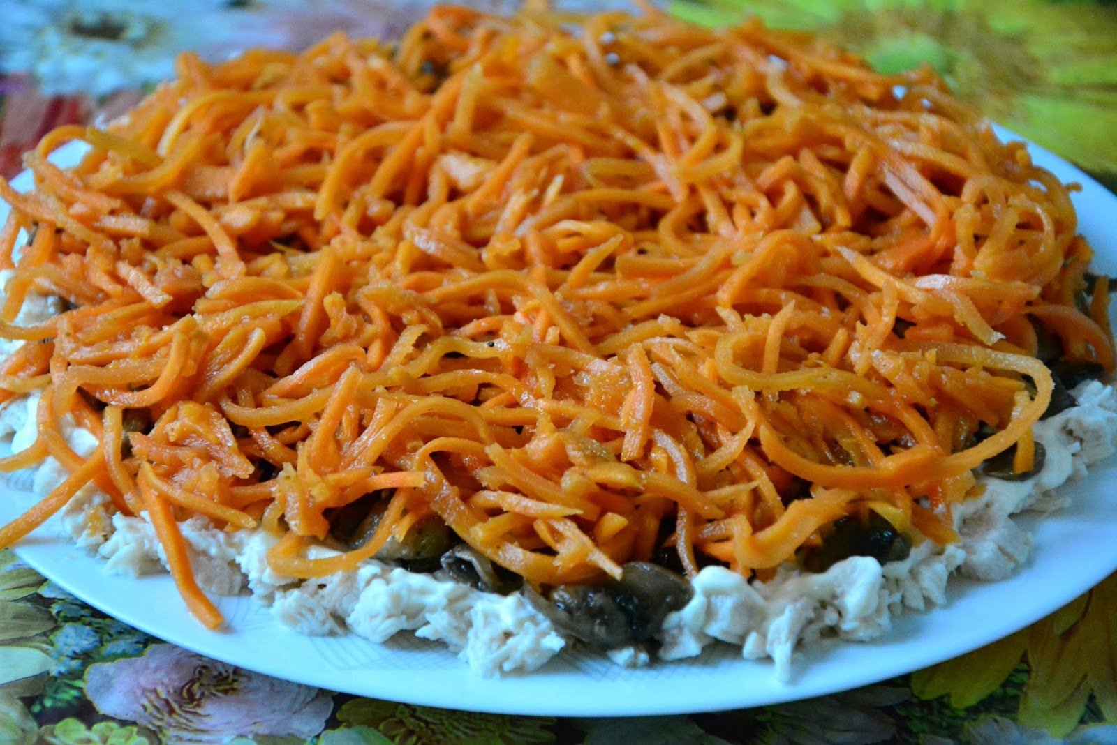 Салат с корейской морковкой - рецепты с фото. вкусные салаты с морковкой по-корейски