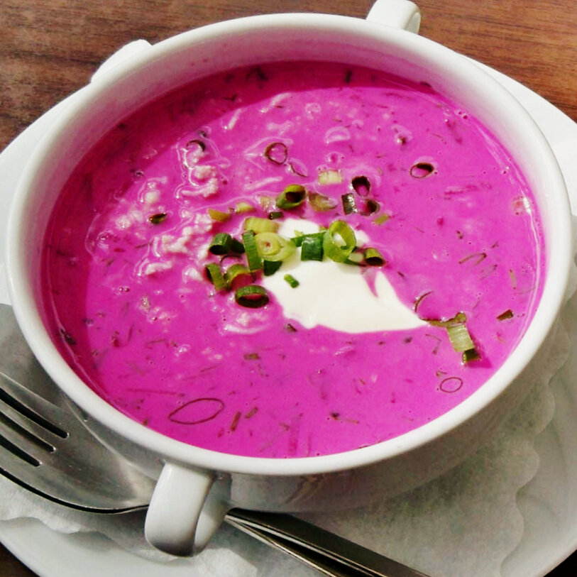 Шалтибарщай – холодный литовский борщ (cold lithuanian borsch)
            холодный суп - яркий насыщенный вкус! жарко? охладись и чувствуй себя легко!