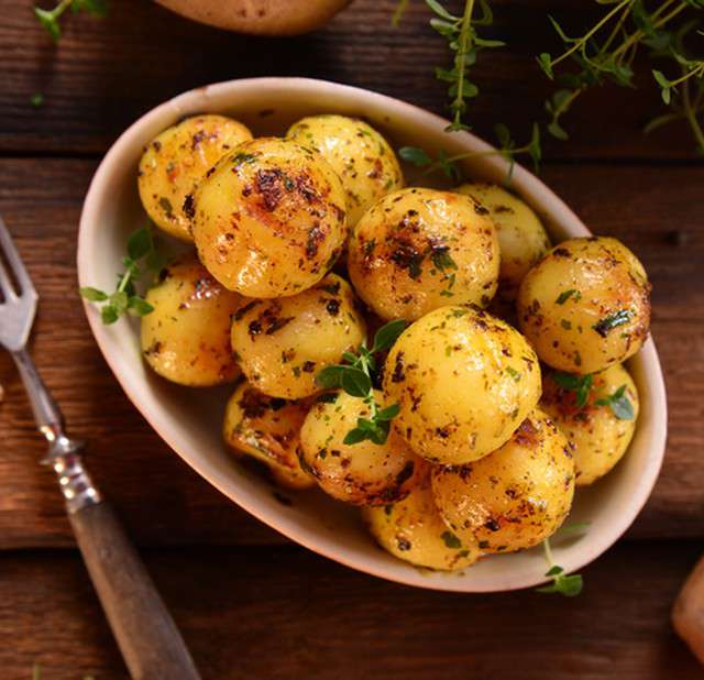 Топ-4 рецепта из молодой картошки, кулинарные советы