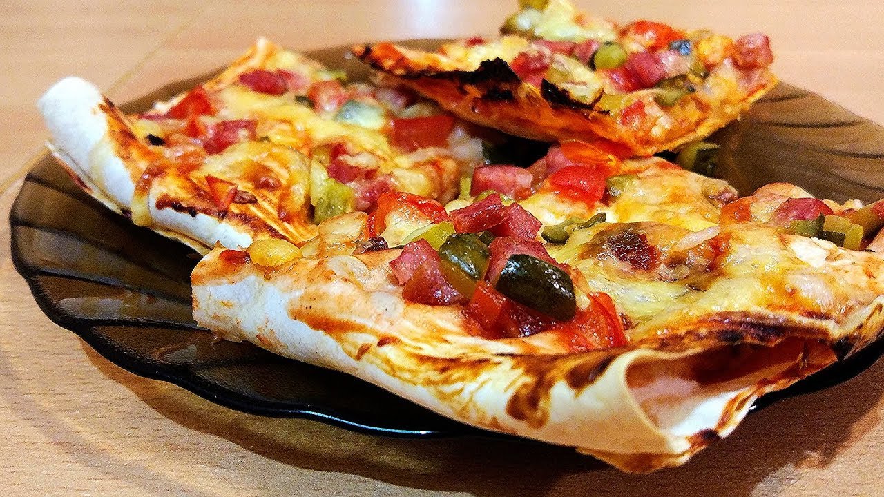 Пицца из лаваша на сковороде - 8 пошаговых рецептов за 10 минут с фото