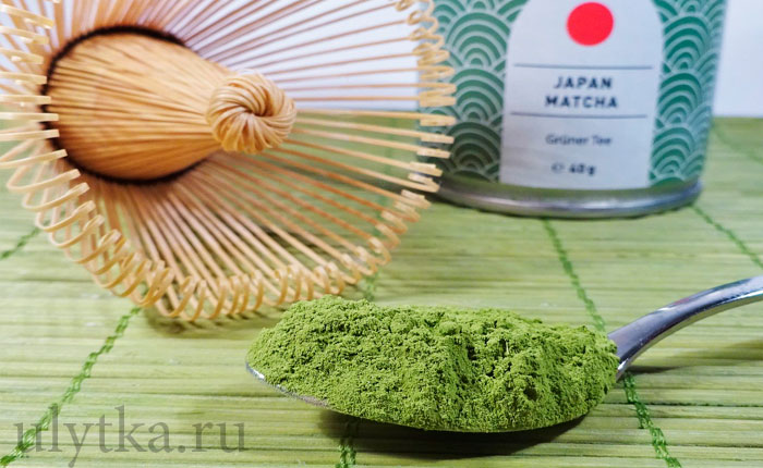 Японский рулет с зеленым чаем.