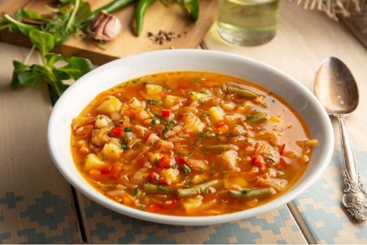 Долма шурпа, или узбекский суп с фаршированным болгарским перцем (пошаговый рецепт с фото)