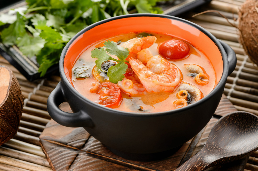 Суп "том ям" - классический рецепт и 9 вариаций