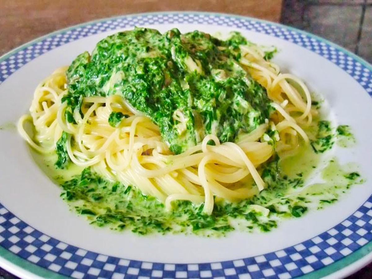 Паста со шпинатом: рецепты, вкусные соусы, приготовление на сковороде и в духовке