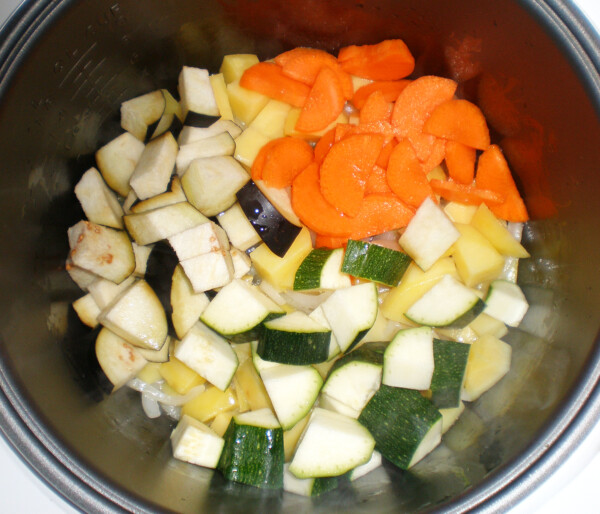 Как приготовить вкусное овощное рагу с фаршем по рецепту с фото