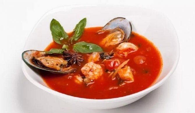 Итальянский томатный суп с сухариками