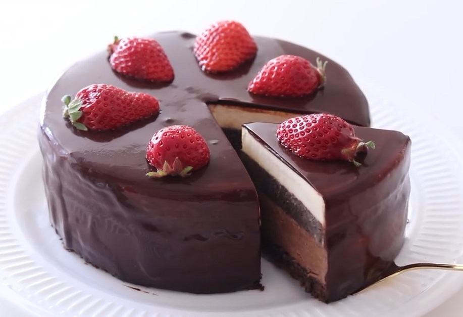 Как приготовить простой шоколадный торт: топ-4 рецепта