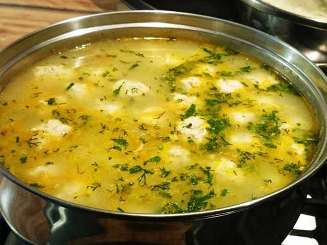 Суп с плавленым сыром "Янтарь" в мультиварке