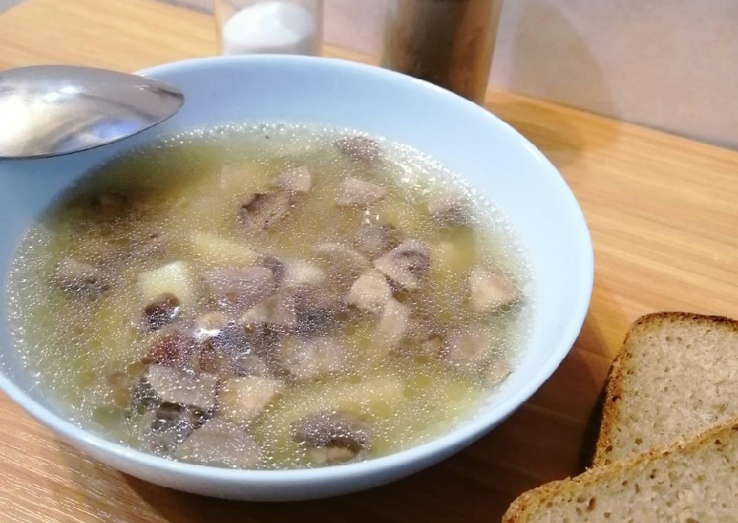 Грибной суп из шампиньонов: классические рецепты вкусного супа из шампиньонов