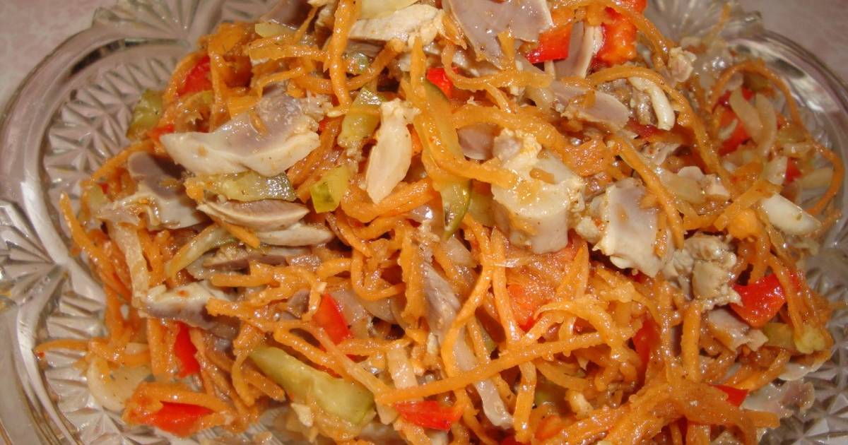 Как приготовить салат из куриных желудков