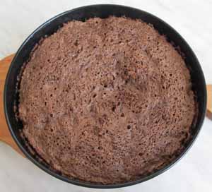 Шоколадный торт с грецкими орехами в мультиварке