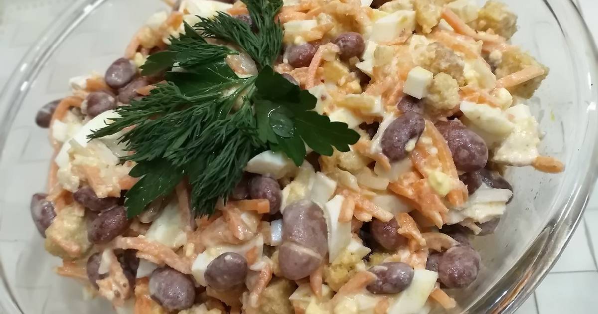 Салат с курицей и фасолью: 10 хороших рецептов