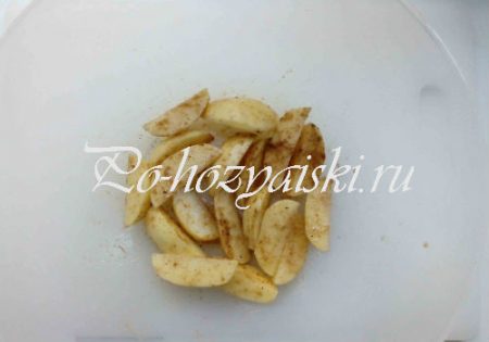 Запеченный картофель в духовке