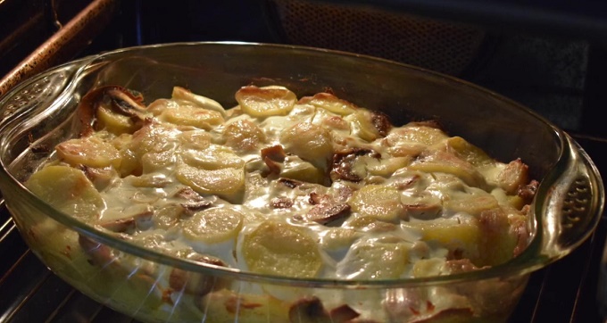 Картофель с грибами (постное горячее блюдо)