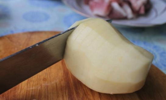 Картошка запечённая с салом
