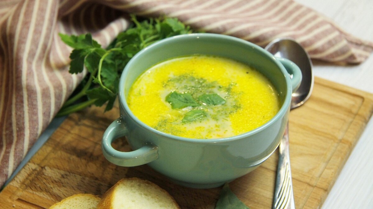Сырный суп с курицей и вермишелью ? рецепт с фото