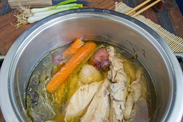 Китайский куриный суп