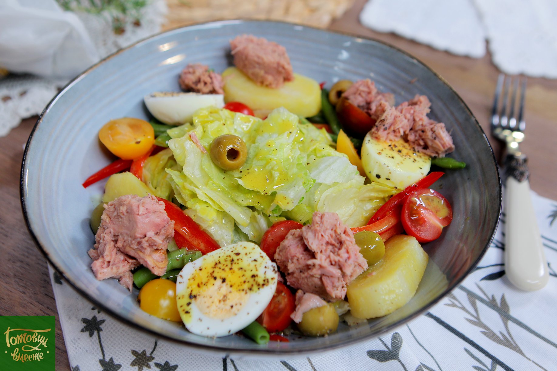 Салат нисуаз — лучшие рецепты с тунцом и лососем