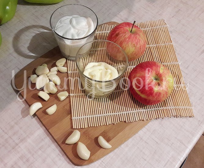 Соус из яблок на зиму: рецепты приготовления, правила для длительного хранения