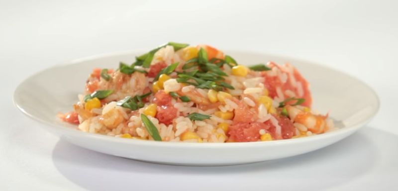 Новогодний салат с морепродуктами без майонеза