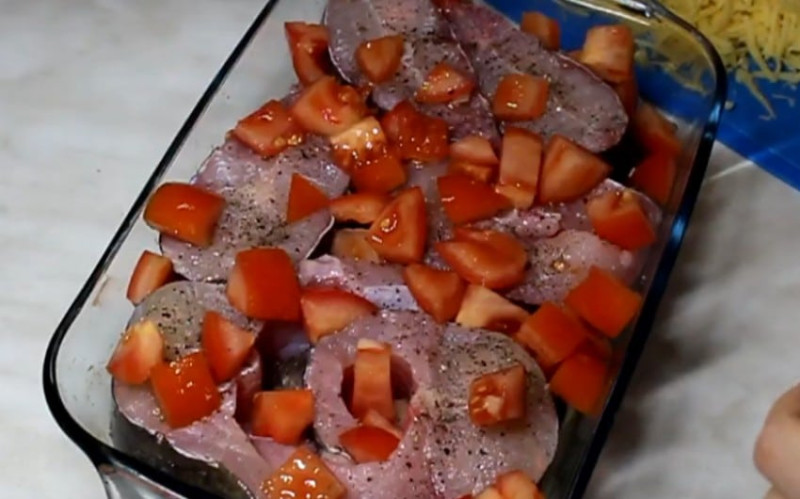 Запечённый картофель в томатно-соевом соусе