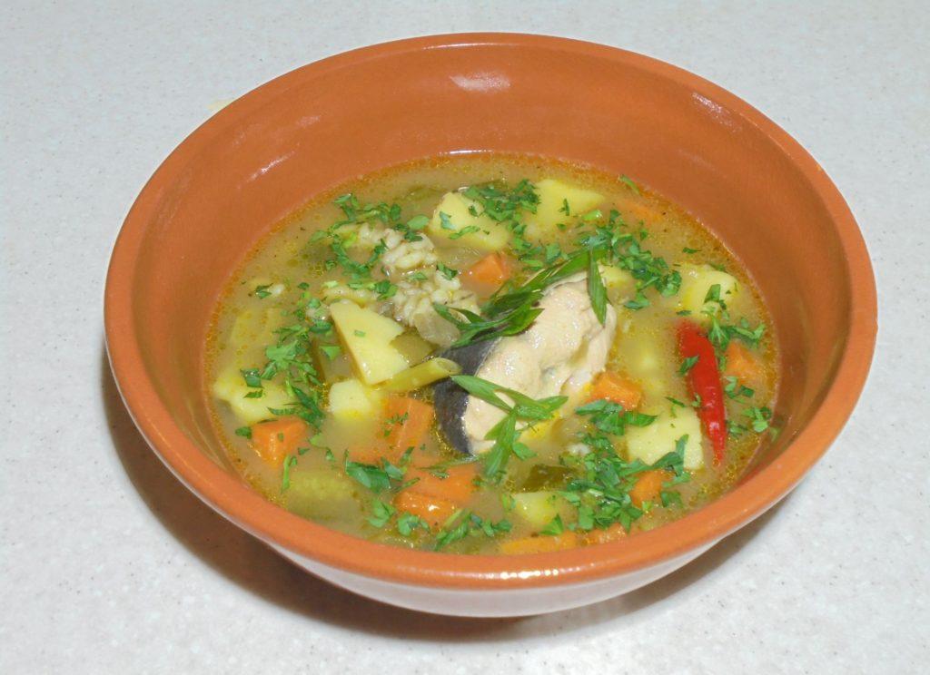 Суп с рыбными консервами: из горбуши, сайры, скумбрии, сардины, с картошкой, рисом