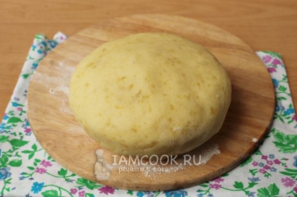 Эчпочмак (или пирожки с мясом и картофелем)