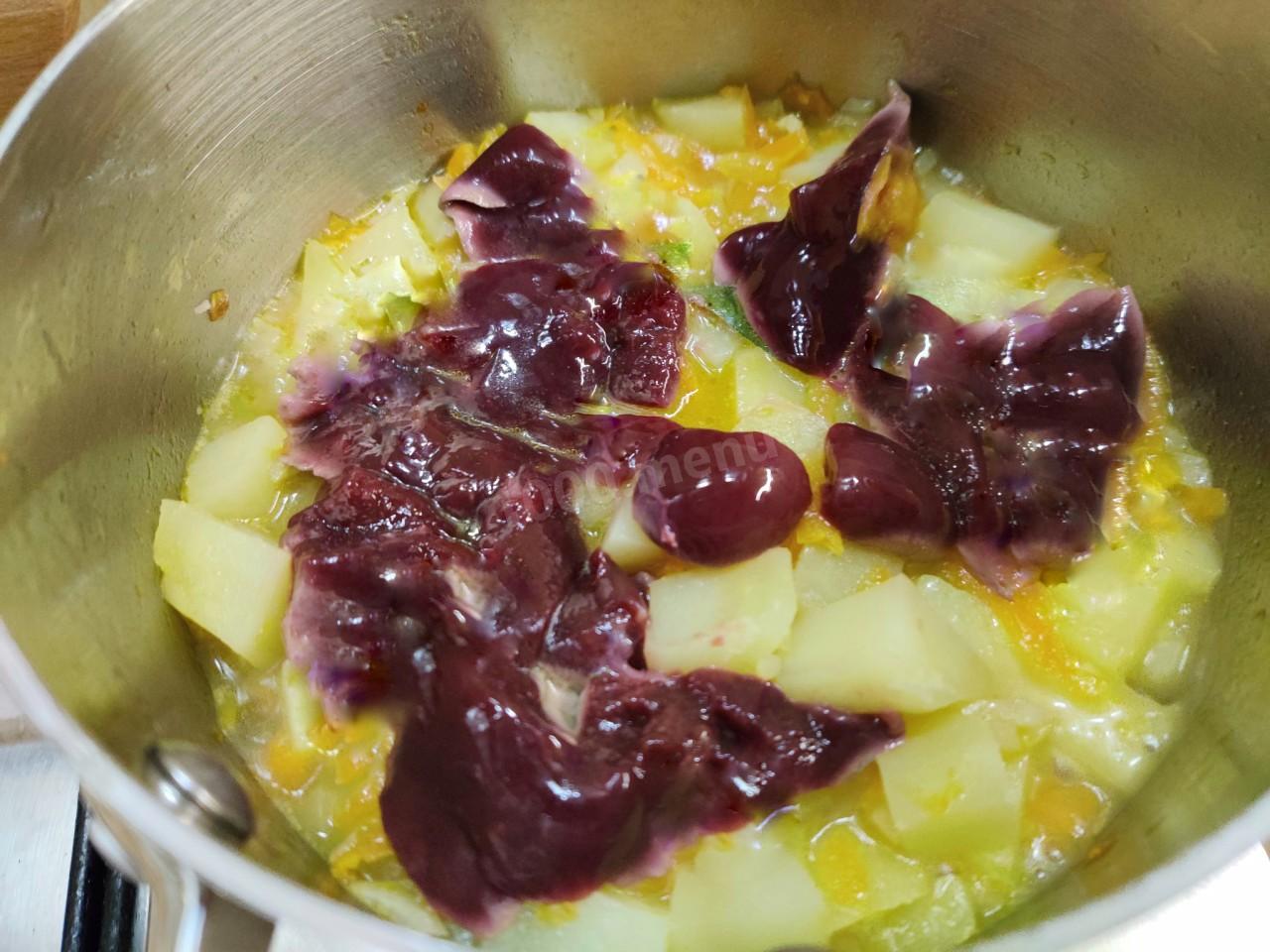 Рецепт печени с картошкой на сковороде