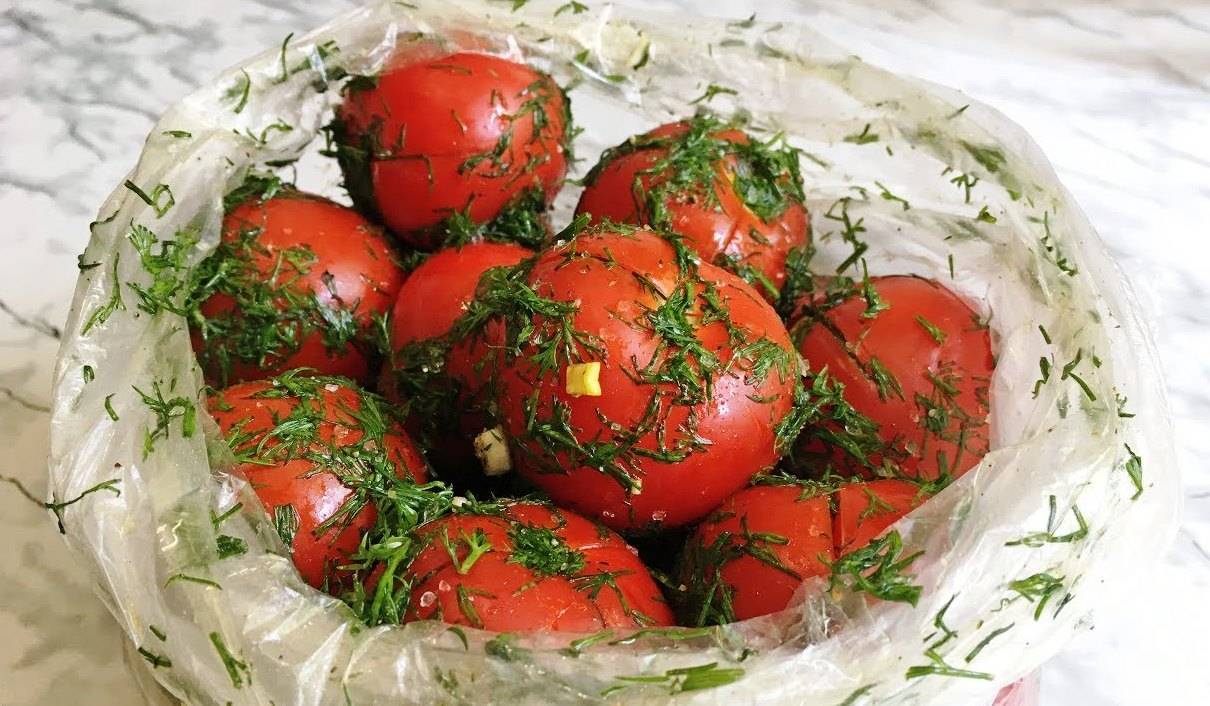 Малосольные огурцы и помидоры быстрого приготовления