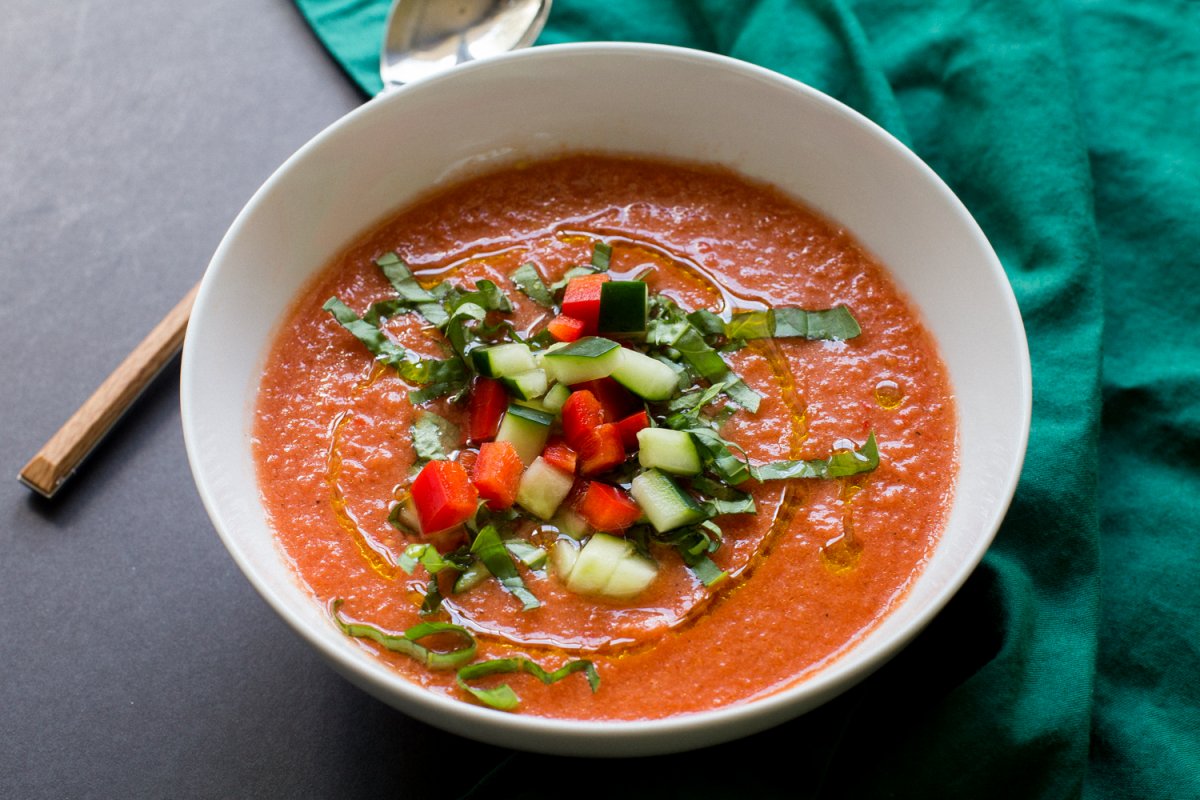 Томатный суп-пюре - как приготовить горячий или холодный по пошаговым рецептам с фото