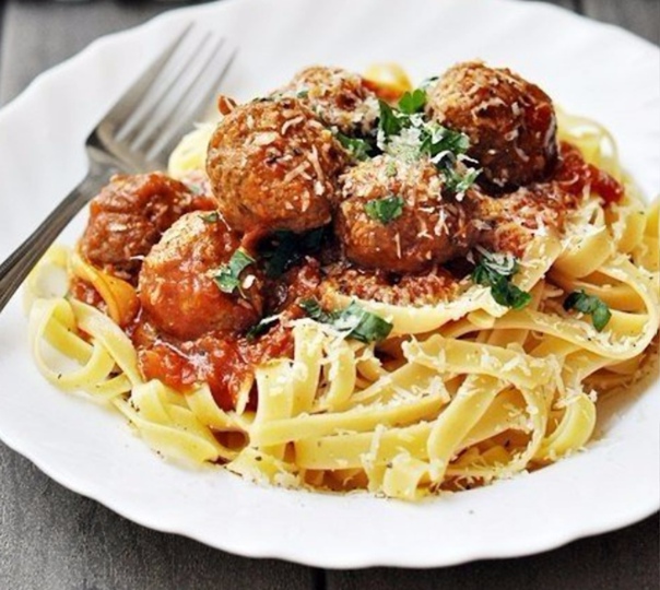 Спагетти с фаршем - 10 рецептов приготовления с пошаговыми фото