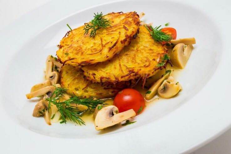 Картофельные драники с грибами – необычные оладушки! рецепты ароматных и румяных драников с грибами
