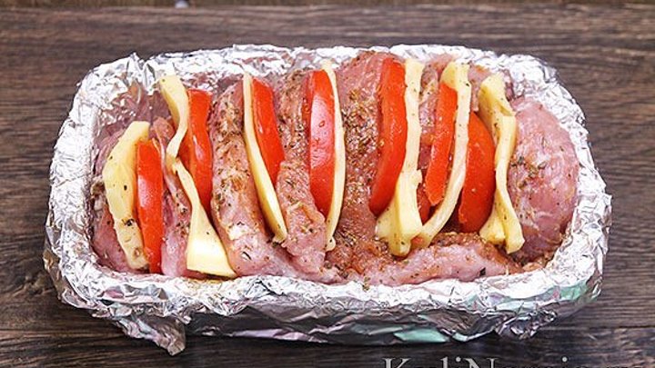 Мясо-гармошка с помидорами и сыром - пошаговый рецепт с фото |  блюда из мяса