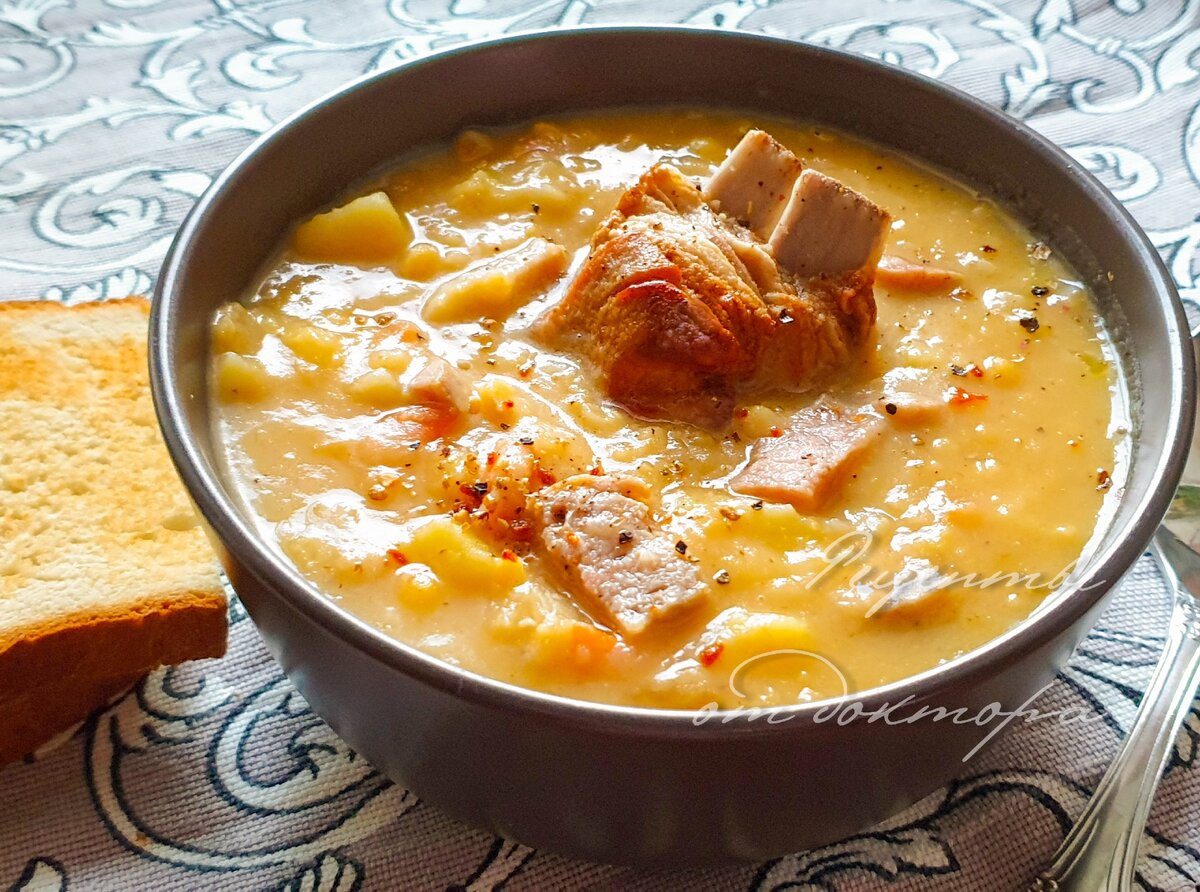 Гороховый суп с копченостями - 10 пошаговых рецептов приготовления с фото