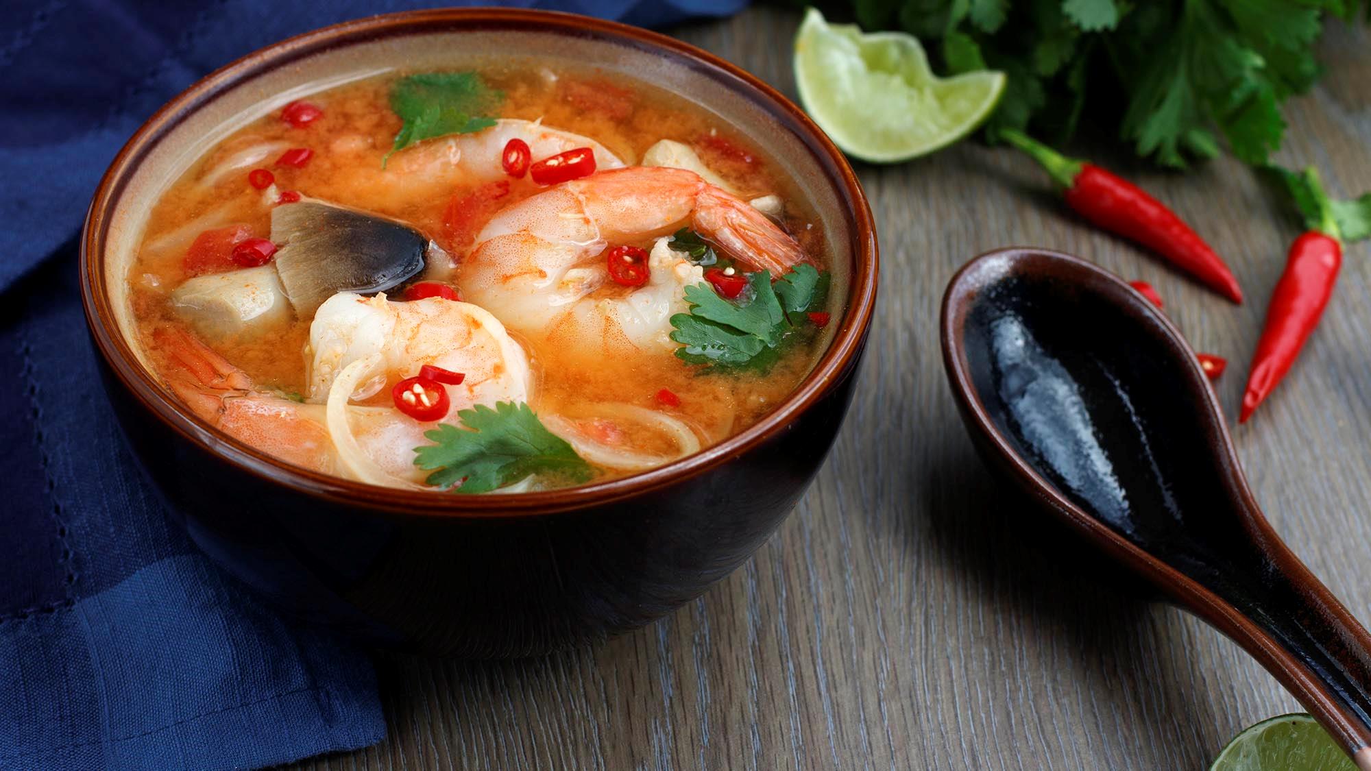 Рецепты супа том ям с кокосовым молоком и морепродуктами в домашних условиях