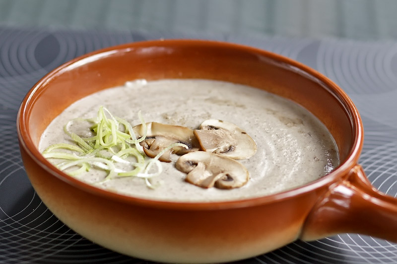 Суп-пюре из сушеных грибов: 3 рецепта, особенности приготовления