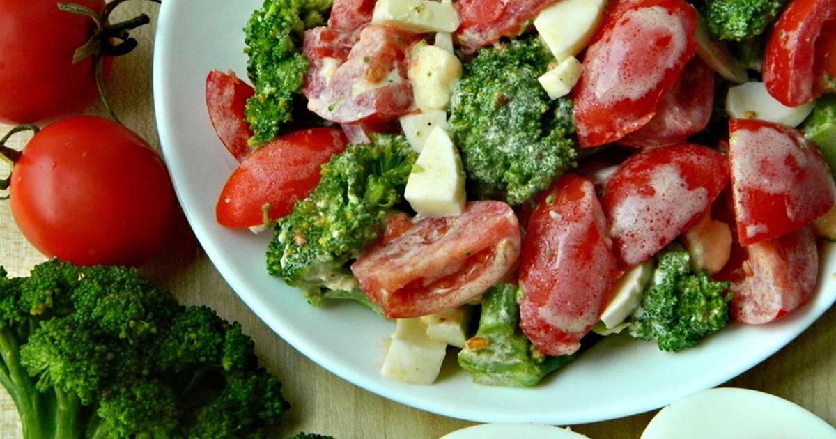 Вкусный салат из брокколи: подборка из 5 лучших рецептов