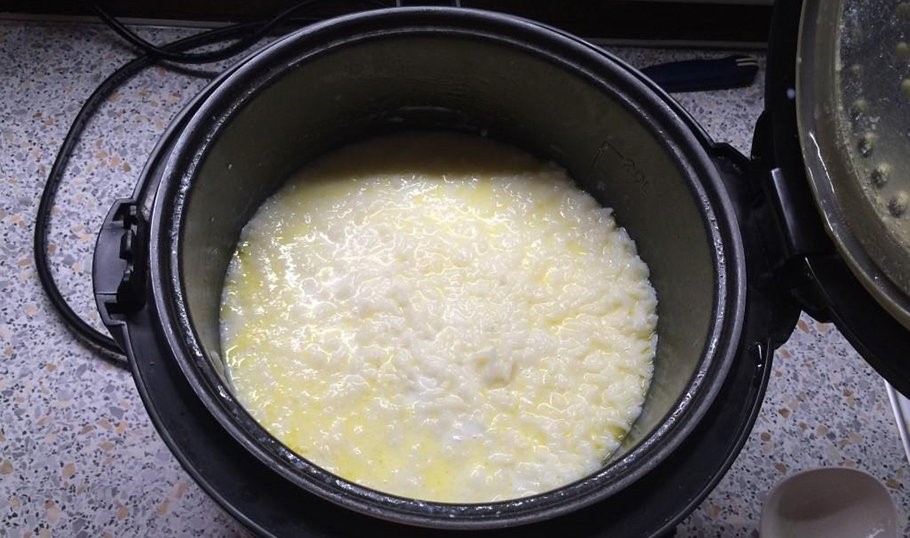 Рисовая каша в мультиварке на молоке - пошаговые рецепты