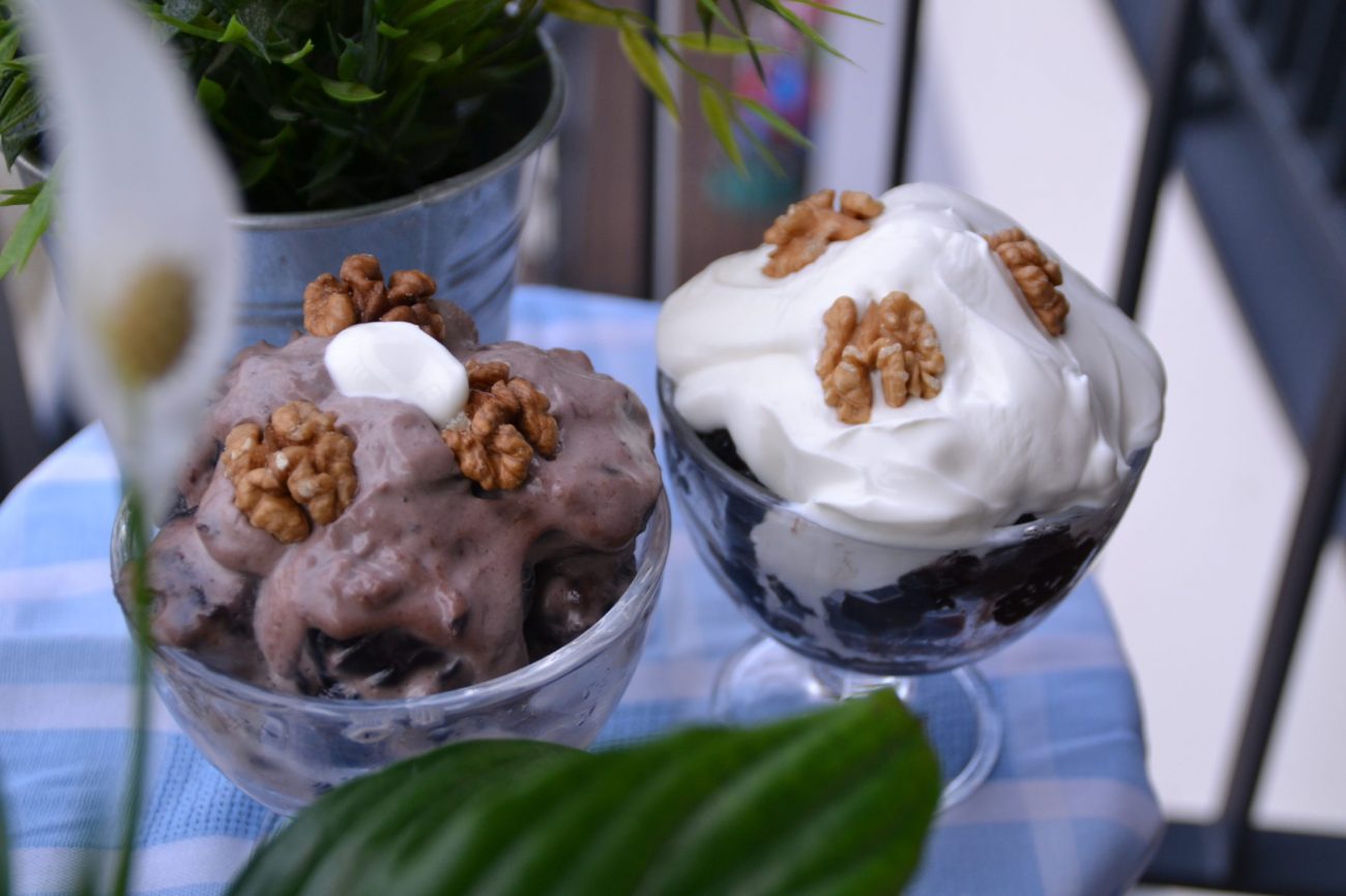 Разные варианты рецептов десертного блюда чернослива с грецкими орехами