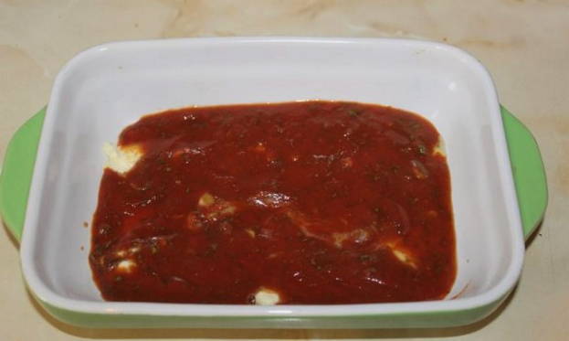 Каннеллони с фаршем в томатном соусе
