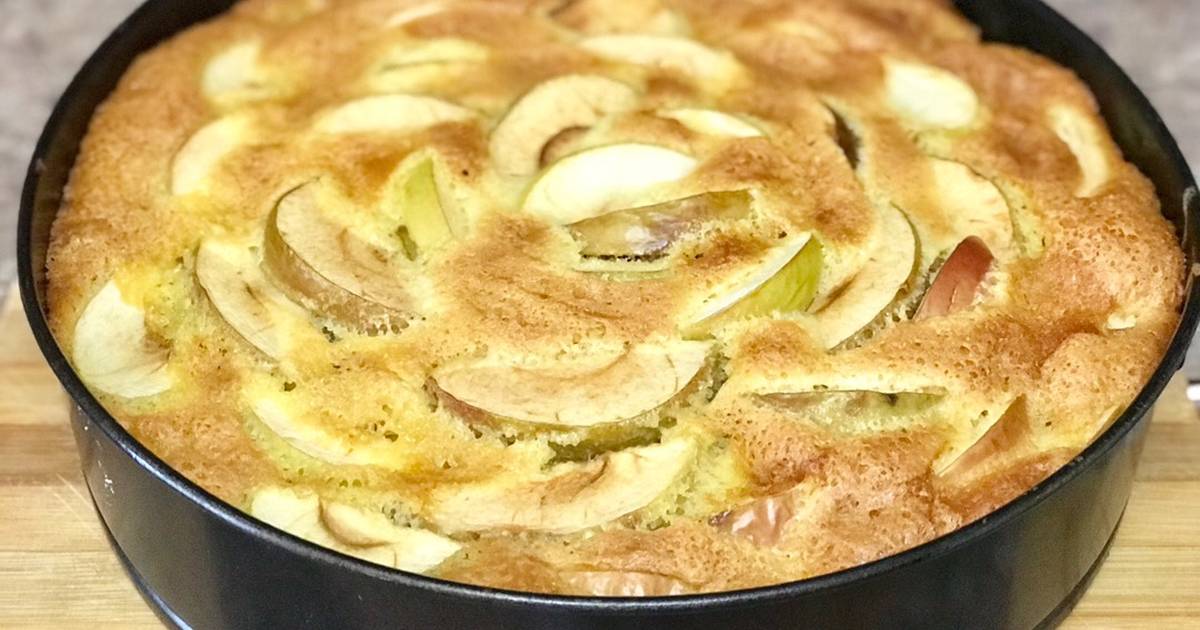 Пирог с яблоками - 7 простых и вкусных рецептов в духовке