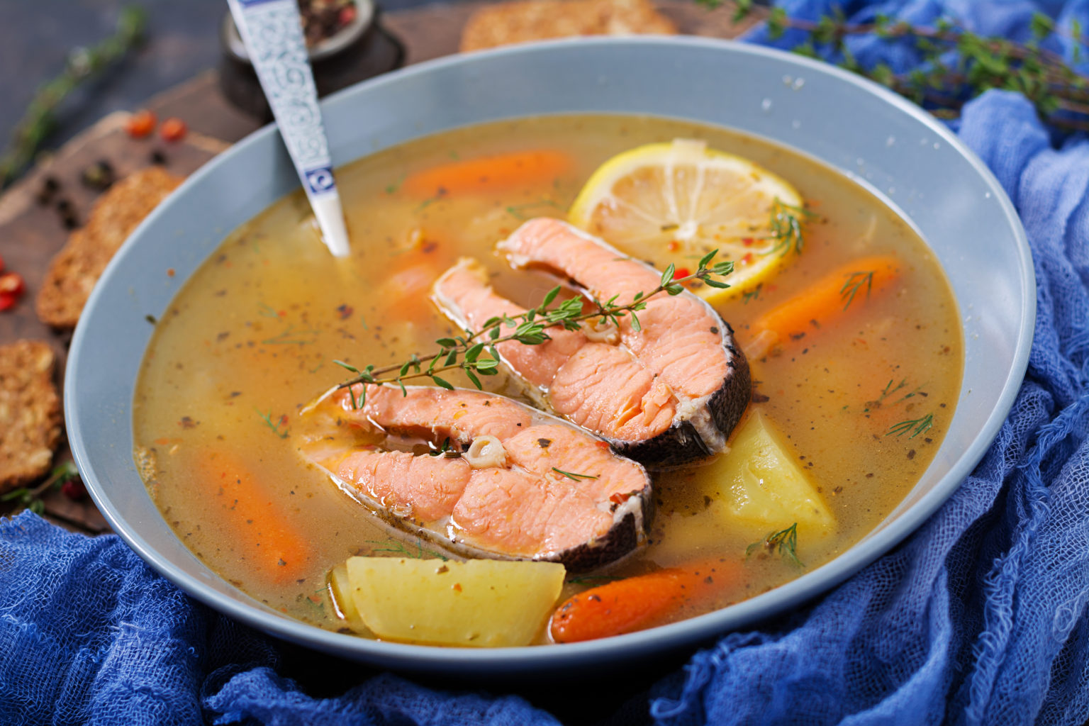 Суп из кеты – быстрый и очень вкусный обед: рецепт с фото и видео