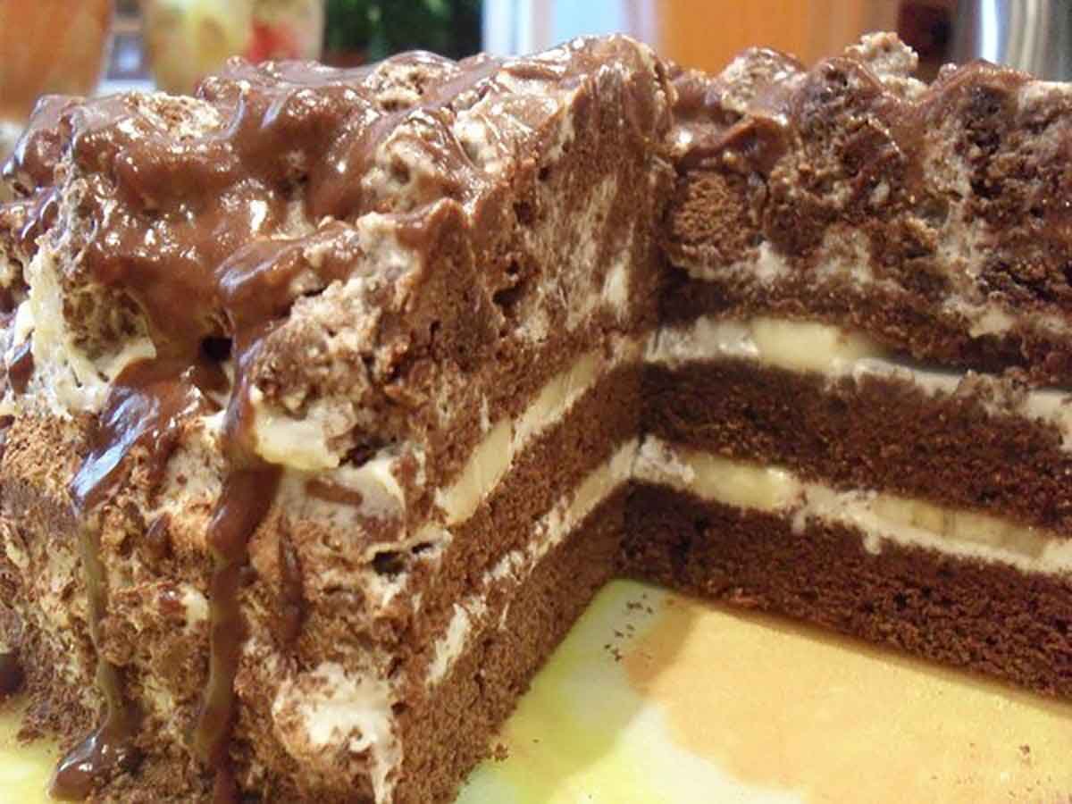 Шоколадно-банановый торт: топ-5 самых вкусных рецептов