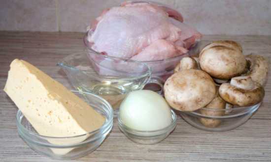 Куриные бедра с сыром в духовке