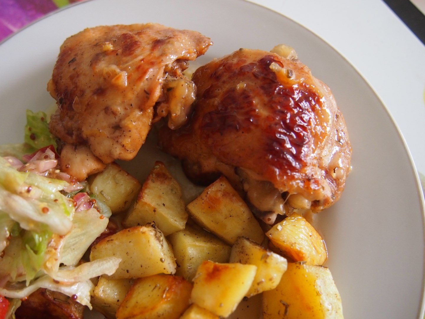 Куриное филе в духовке — 10 вкусных рецептов с сыром